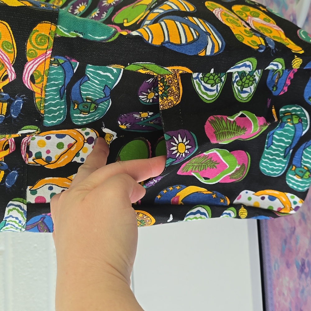 Cappelli Straworld Beach Waterproof Tote Bag - Picture 6 of 13